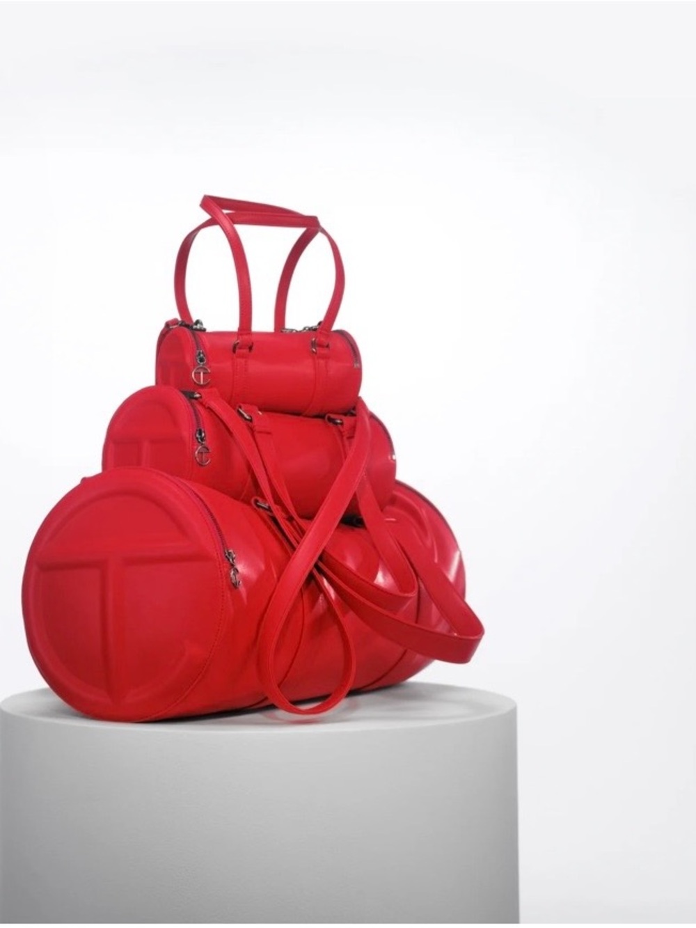 Telfar Red Medium Duffel Bag - Picture 5 of 5